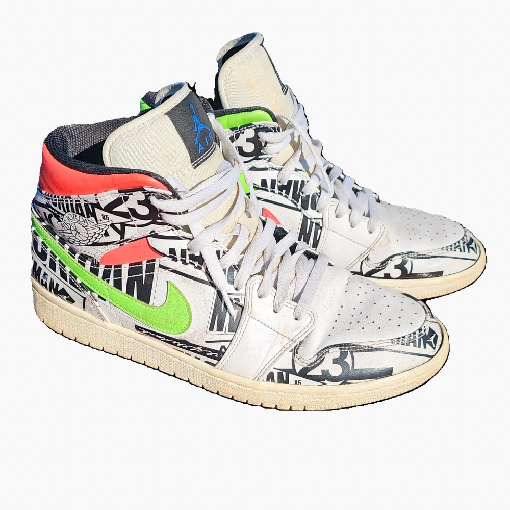 Nike Air Jordan 1 All Over Logo Mid Shoes Size 11
